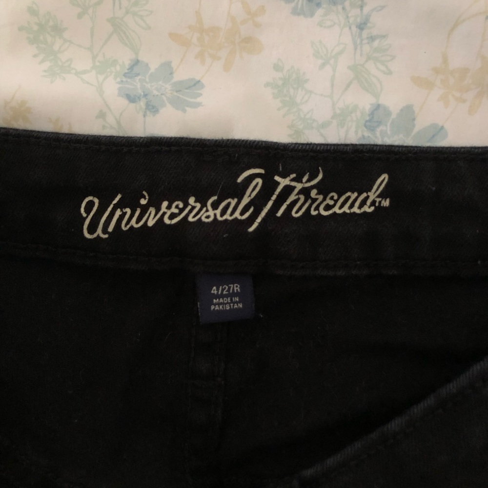 Universal Thread Black High Rise Bermuda Jean Shorts - Picture 5 of 7